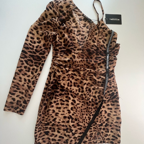 PRETTYLITTLETHING DRESS - Picture 12 of 14